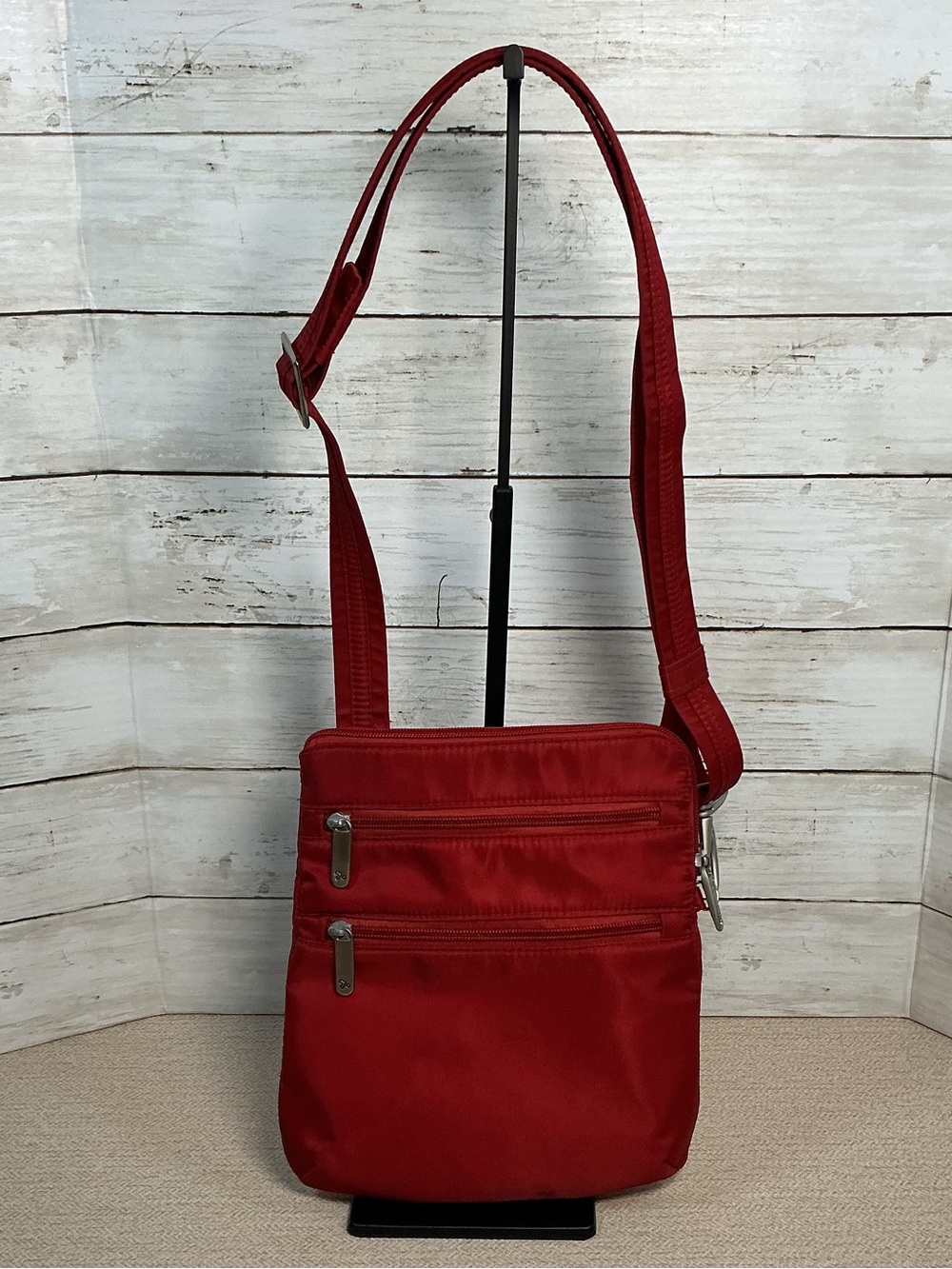Travelon Anti-Theft Classic Slim Double Zip Crossbody Red